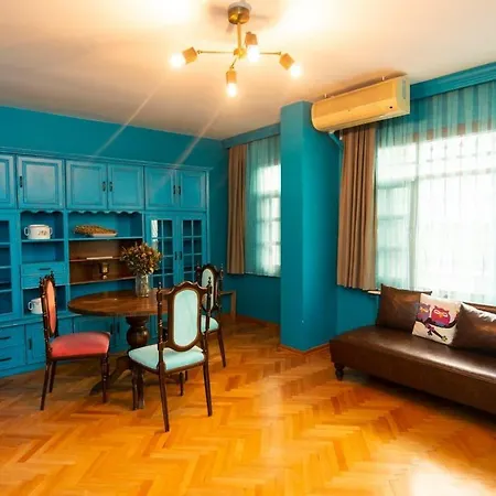 3br House Near Nisantasi Daire